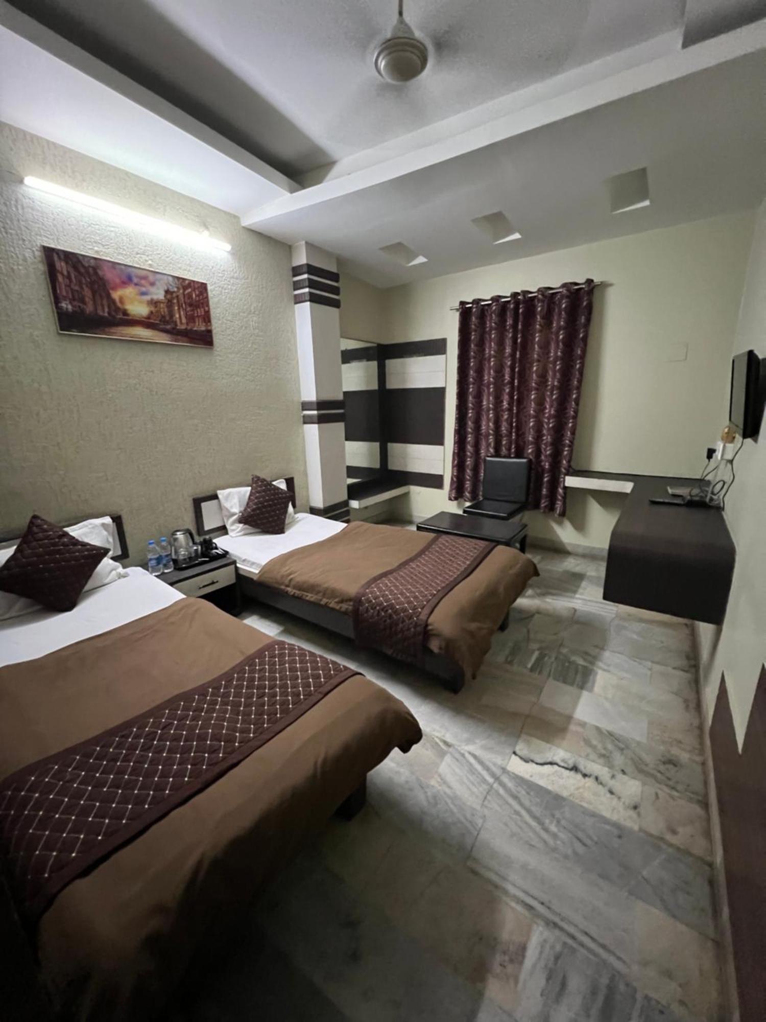 Hotel Sabera Siliguri Exterior foto