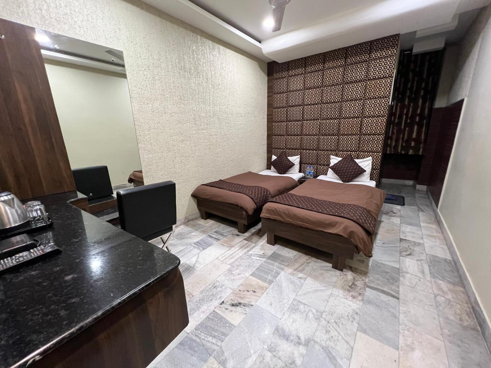 Hotel Sabera Siliguri Exterior foto